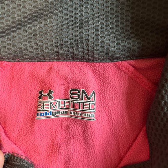 Under Armour Cold Gear Women’s Small Pullover - Picture 2 of 4